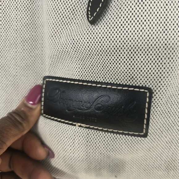 Dooney & Bourke Black Cream Tote Bag Gold Buckle Large 12x13 Inches - Picture 4 of 15